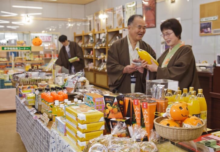 道後温泉の土産物などを販売する売店